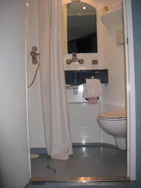Fasthotel Grenoble Moirans-Voreppe Zimmer foto